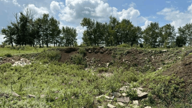 Ғимараттар мен құрылыстар кешені, жалпы ауданы 1893,2 ш.м.